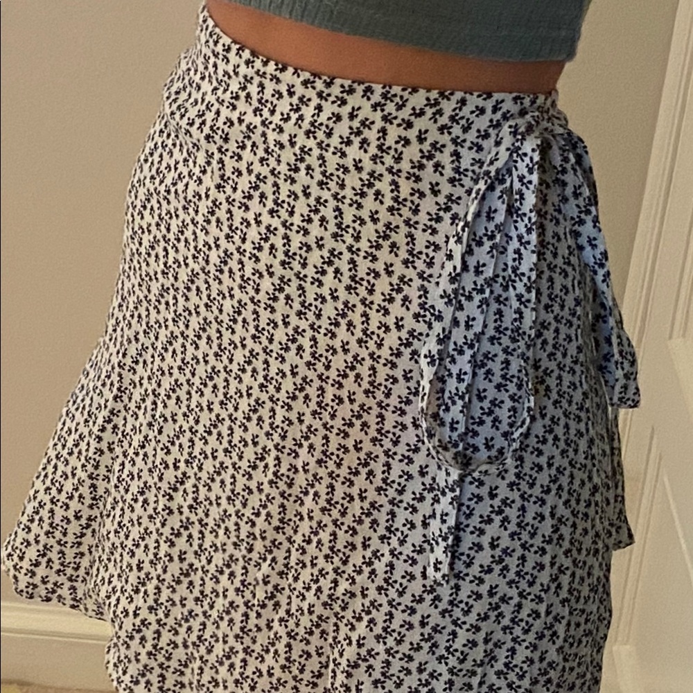 Brandy Melville wraparound skirt